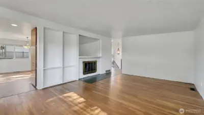 Living room gas fireplace with slate