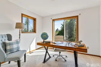 Bedroom 4 / Office