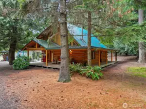 PRIME Location on 1.6 Acres in the Heart of Woodinville! Just minutes from Wine Country and ALL Woodinville has to Offer.