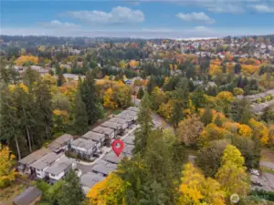 Minutes to trails, Newcastle Elementary, and retails etc.