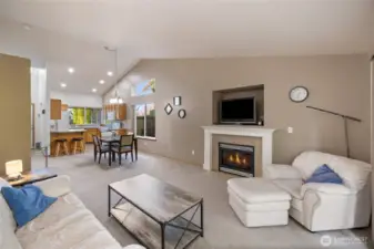 A living space begging for some bodies!