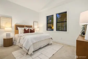 Second bedroom with en-suite bath