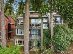 Top floor corner condo unit