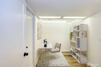 Bonus room located downstairs - office