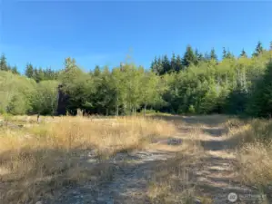 Road on level property