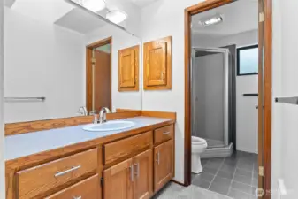 Primary bath