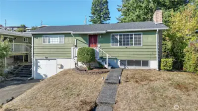 Rambler w/basement just waiting for your inspiration. Room for multiple parking including RV.