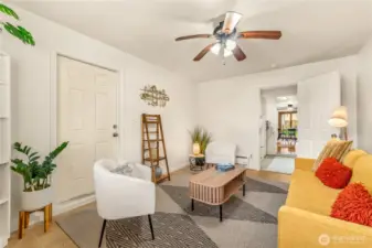 Big bonus room has door to