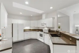 Gorgeous countertops and spacious kitchen layout