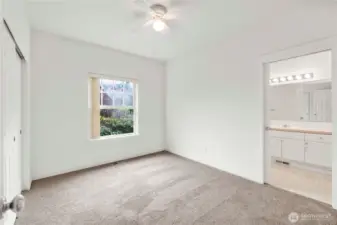 Pocket door in the 2nd bedroom gives direct access to hall bathroom