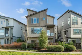 Back of Home with Valley and Mtn Views