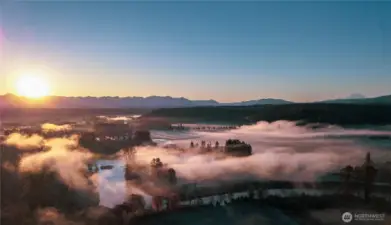 Duvall Home Overlooking the Snoqualmie Valley