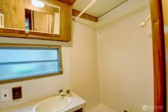 Kitchen sink with counter space