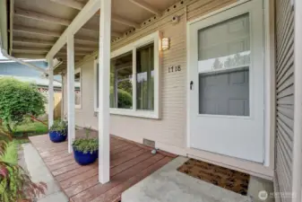 Covered front porch & entry.