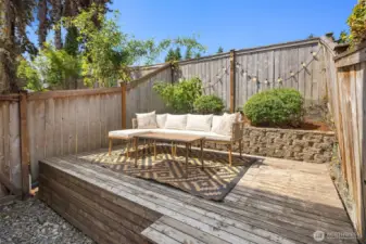 private deck