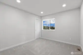 4th upstairs bedroom