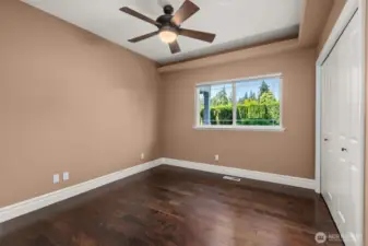Main floor bed 3