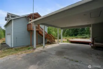 Attached carport