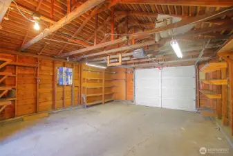 Garage w lots of storage