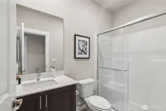 Photo's are for representational purposes only. Colors and finishes may differ.