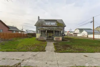 444 S 4th Ave - Front house