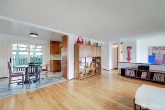 Nice flow from living room to kitchen and dining