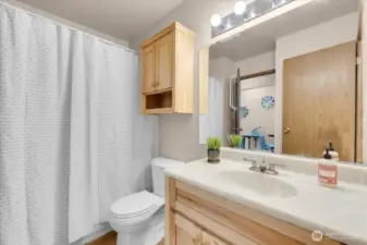 Brand new tub and surround