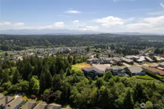 The Summit delivers an unrivaled blend of scenery, serenity, and sophistication. This Prestige lot is waiting for your dream home.
