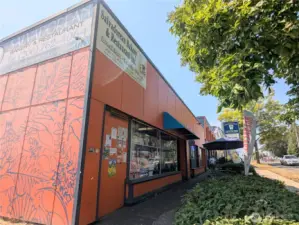 The Salvadoran bakery - a White Center institution!