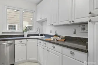 Great counter space