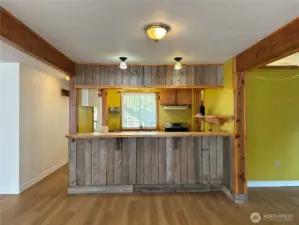 Kitchen bar