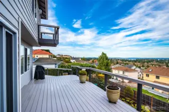 HUGE deck for entertaining!