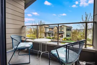 Upstairs balcony off of the loft