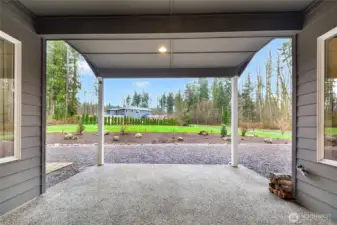 Covered patio area off the kitchen perfect for outdoor entertaining!
