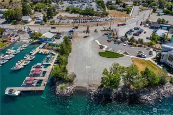 Situated in the heart of Chelan's waterfront recreation area