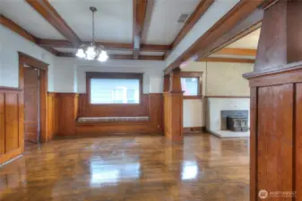 Dining room, cont.