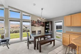 Dining room.