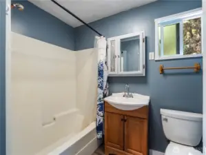 Full Bathroom