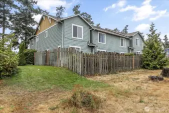 Back porch with fencing.