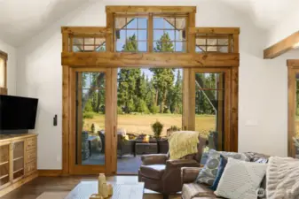 Mutual slider doors to access outdoor patio