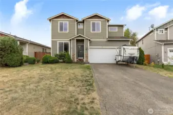 4 bdr, 2 1/2 bath home in a quiet neighborhood.  Near the end of the cul-de-sac.  Trailer will be removed before closing.