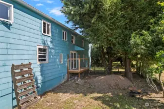 New deck of dining room