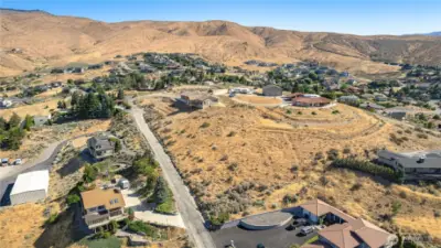 Columbia River views in nearly every direction—ideal Wenatchee location for your forever home or investment build.