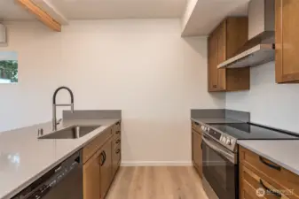 Lower Unit