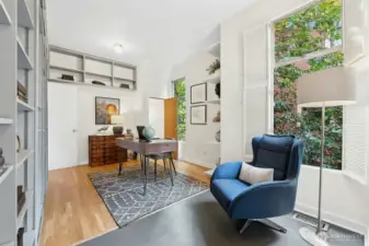 Spacious office or guest room