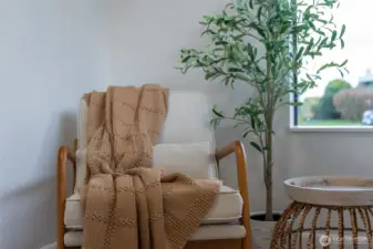 TUCKED AWAY SITTING AREA | Quiet privacy with a view.