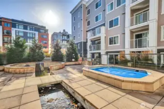 Ballard Place patio showing one of the two spas.