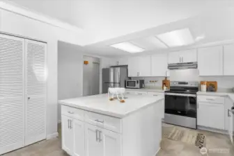 Bright kitchen with center Island