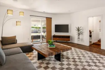 Bonus room, which leads to back patio.