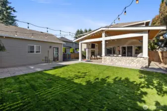 Detached 2 car garage and outdoor living/entertaining room